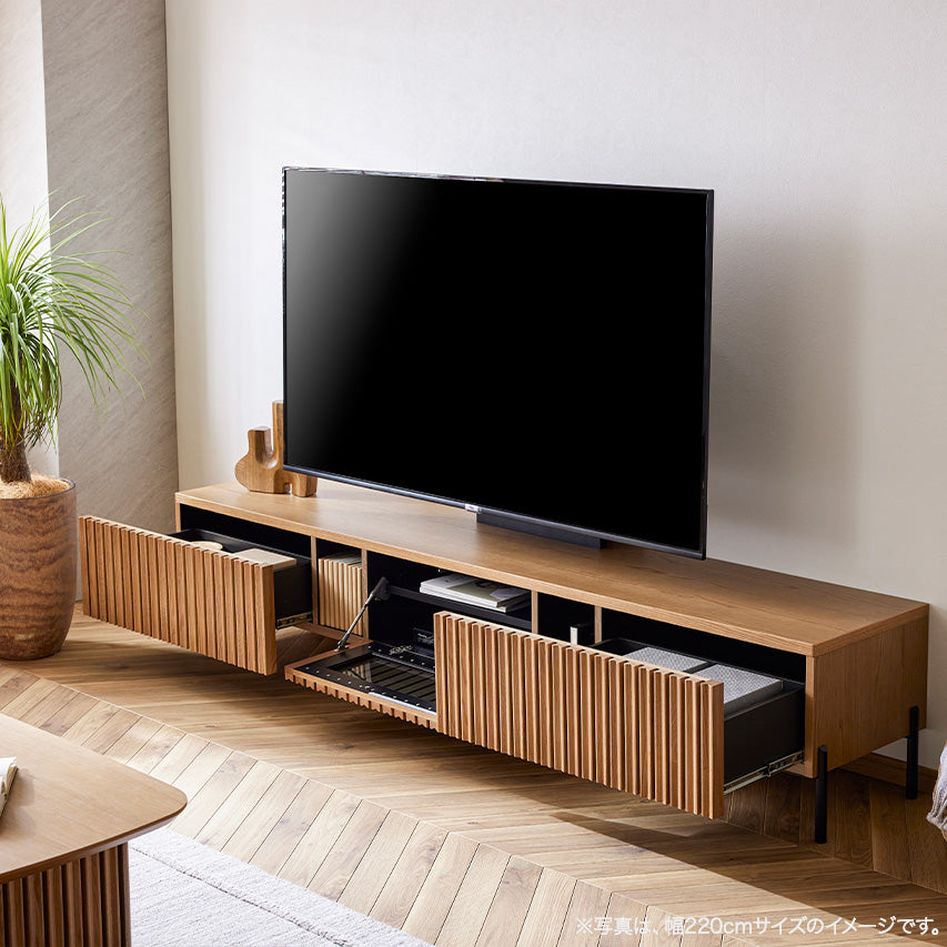 テレビボード 幅180cm LUKEII / ルーク2 大川家具 モーブル ｜贅沢に施された職人技術の縦格子