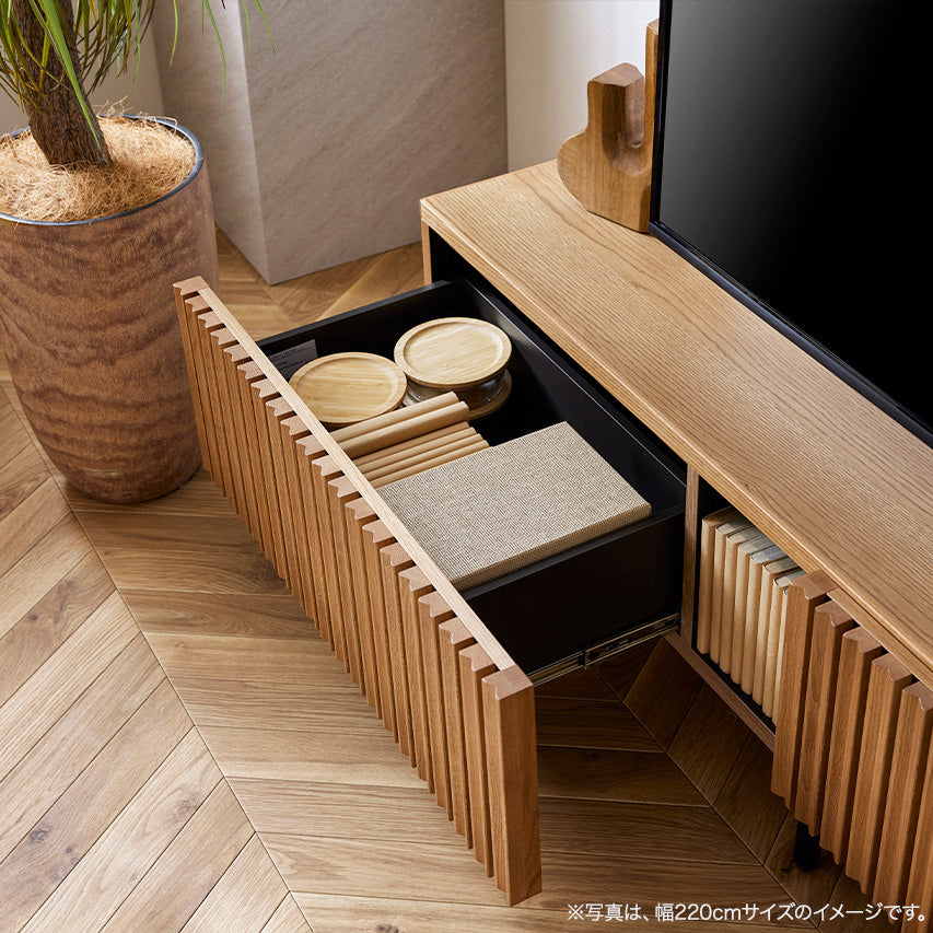 テレビボード 幅180cm LUKEII / ルーク2 大川家具 モーブル ｜贅沢に施された職人技術の縦格子