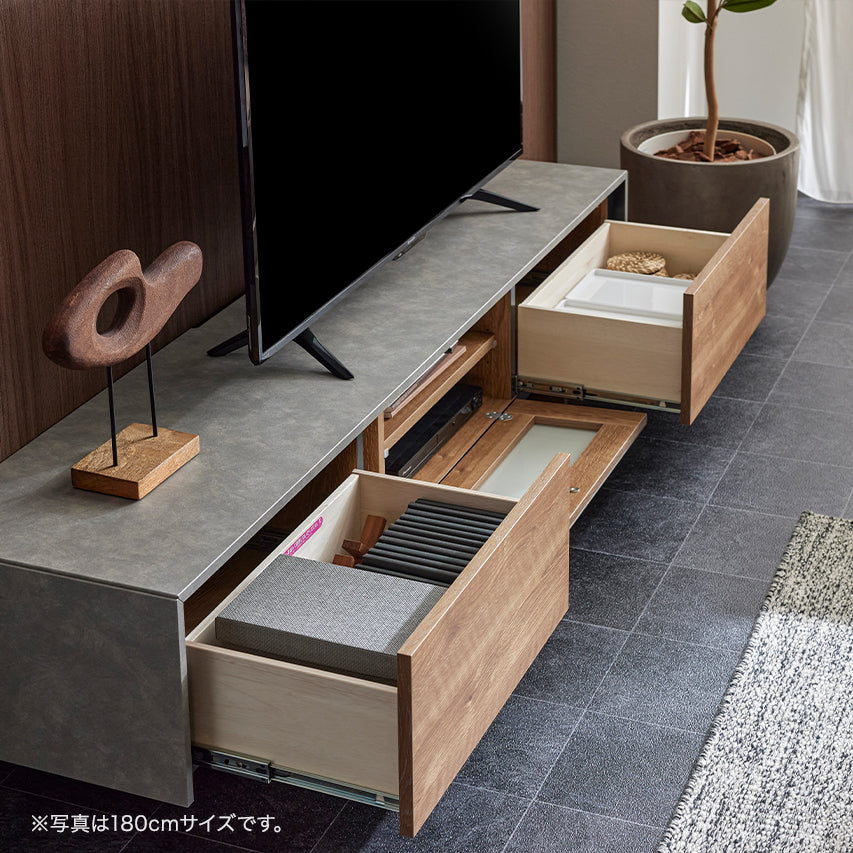 テレビボード 幅180cm RulerⅡ /ルーラー2 扉を閉めたままリモコン操作可能 モルタル調 大川家具 モーブル 【開梱設置無料】