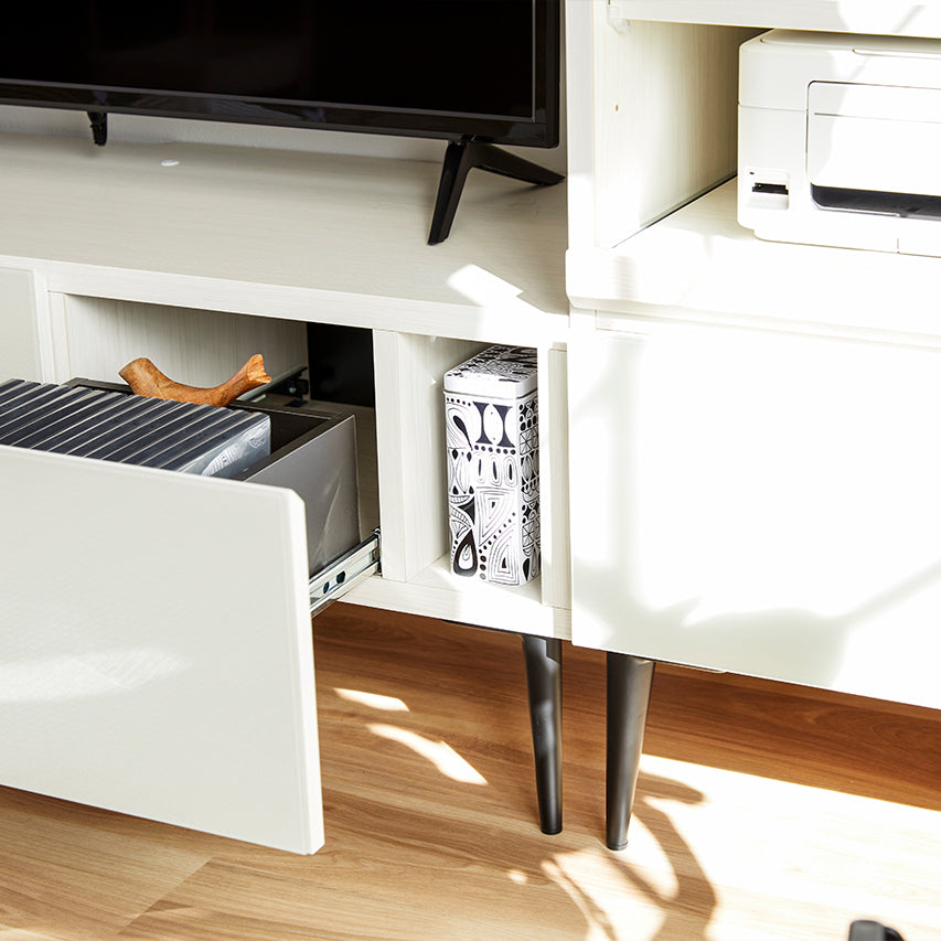 大川家具｜モーブル テレビ台 180cm｜ガラス 木目調【扉を閉めたまま