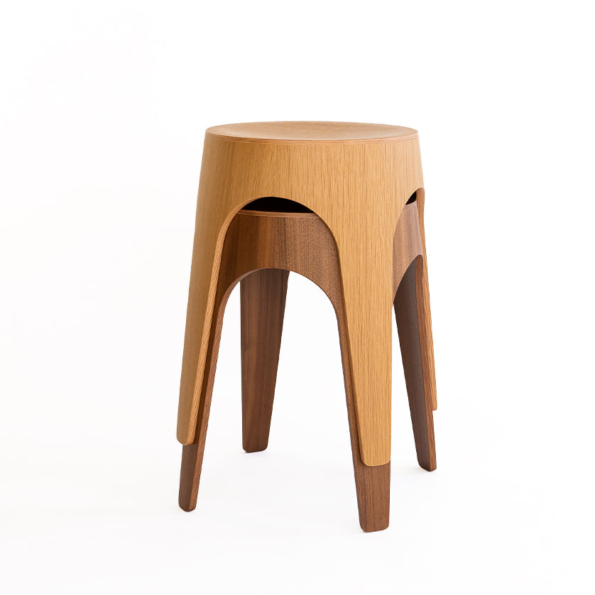 IKASAS イカサ チェア 椅子 腰掛け スタッキング 天然木 木製 完成品 44cm シンプル コンパクト オーク ウォルナット SWALLOW STOOL スワロー スツール